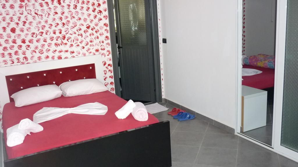 Hotel Ilio Ksamil Exteriör bild